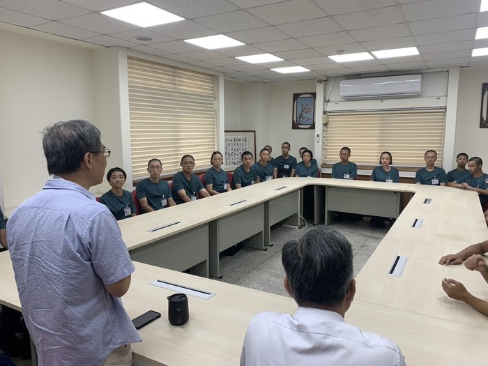 沈勝昂主任勉勵新生